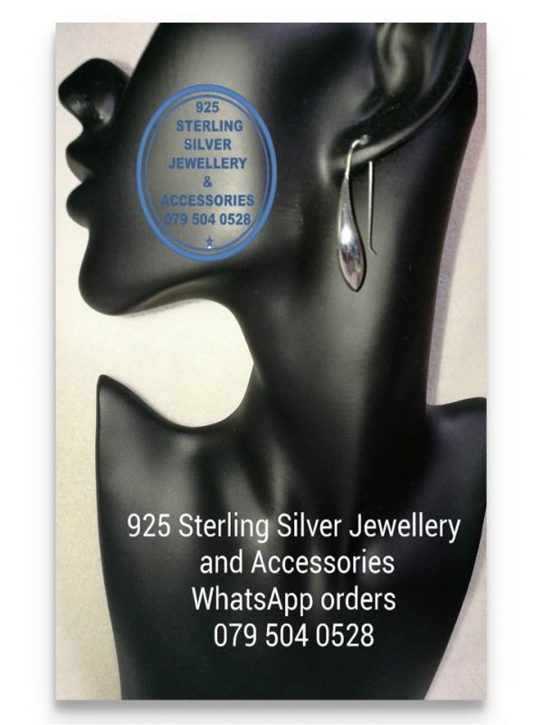 925 sterling Silver Earrings - Statement XL Closed Flower bud hook in Price per 1 pair of earrings All prices excludes national nominal door-to-door delivery fee Although some earrings might be similar size price is determined on weight as well as manufacturer although all our products are manufactured from the best quality 925 Sterling Silver.
