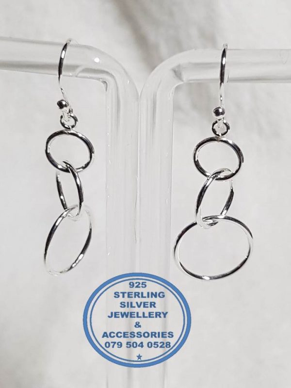 925 sterling Silver Earrings - 3 hanging circles of love - Stunning Price per 1 pair of earrings All prices excludes national nominal door-to-door delivery fee Although some earrings might be similar size price is determined on weight as well as manufacturer although all our products are manufactured from the best quality 925 Sterling Silver.