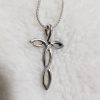 925 sterling Silver Pendant - Showstopper twisted Cross  - Stunning!! Price per 1 pendant Price excludes chain 34 mm left to right diameter All prices excludes national nominal door-to-door delivery fee