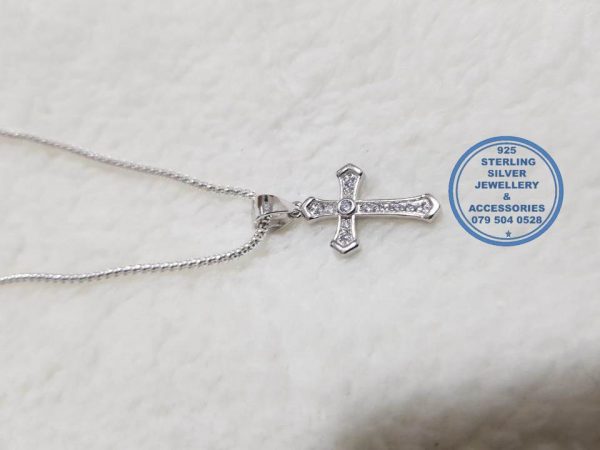 925 sterling Silver Pendant - Cubic Zirconia detailed  cross pendant   - Stunning!! Price per 1 pendant Price excludes chain 30mm top to bottom diameter