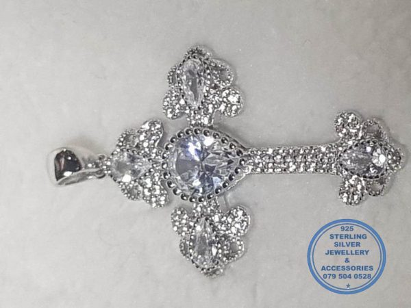 925 sterling Silver Pendant - Showstopper Celtic cross with cubic zirconia  detail  pendant   - Stunning!! Price per 1 pendant Price excludes chain 40mm top to bottom diameter All prices excludes national nominal door-to-door delivery fee