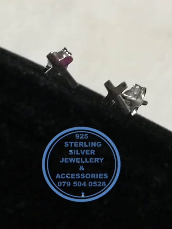 925 Sterling Silver Earring - Sterling Silver Cros  Stud  Earrings  - 1 pair  Prices Excludes National delivery to your door at a nominal fee.