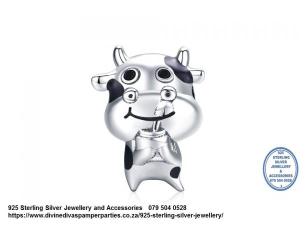 925 Sterling Silver Cute Milkshake Cow with Enamel detail Charm. Pandora Compatible