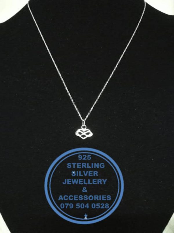 925 Sterling Silver Infinite Heart Pendant including 42 cm chain per picture