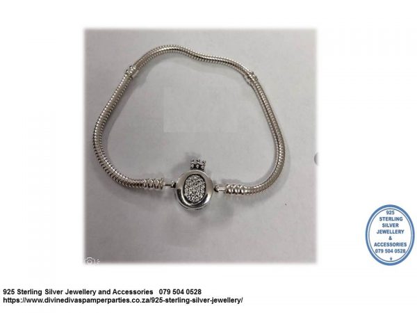 925 Sterling Silver Moments Crown O & Snake Chain Bracelet for Charms. Pandora Compatible