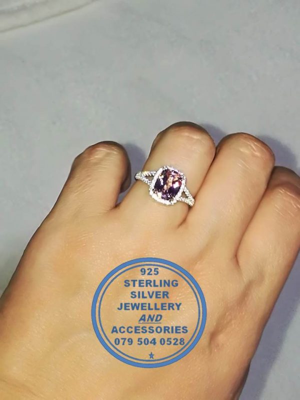 "925 Sterling Silver Ring with rectangular Morganite  and Cubics"