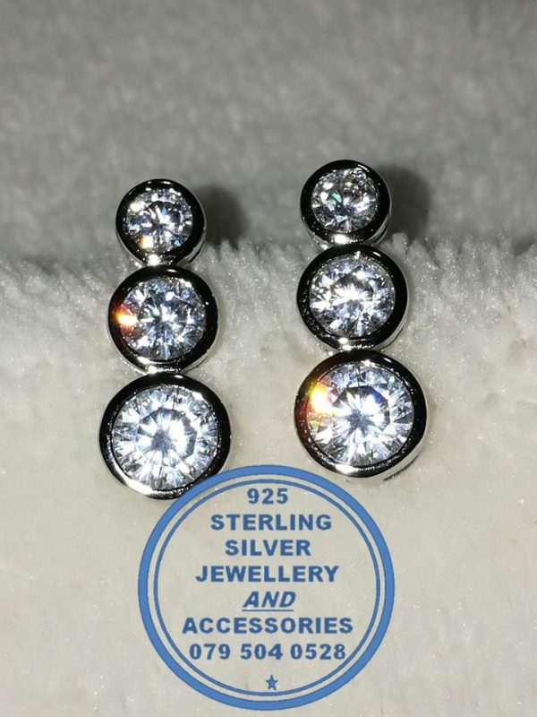 "925 Sterling Silver Drop down 3 round cubics in down column setting Studs"