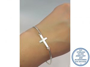 925 Sterling Silver Cross Faith Bangle