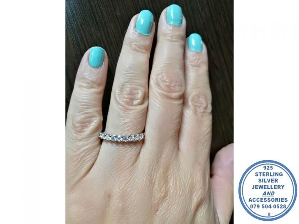 925 Sterling Silver Ring Wedding Band Stack Ring 9 round claw cubics