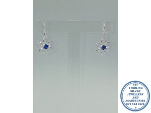 925 Sterling Silver Blue Round Daisy Centre Dangle Hook in Earring