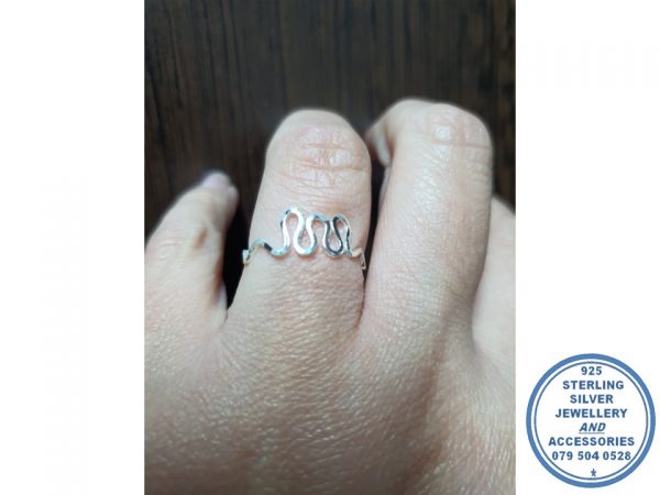 "925 Sterling Silver Curly ZigZag Stack Ring"