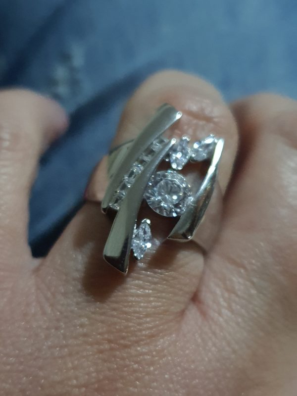 925 Sterling Silver Showstopper Asymmetrical Bar Round Cubic Ring